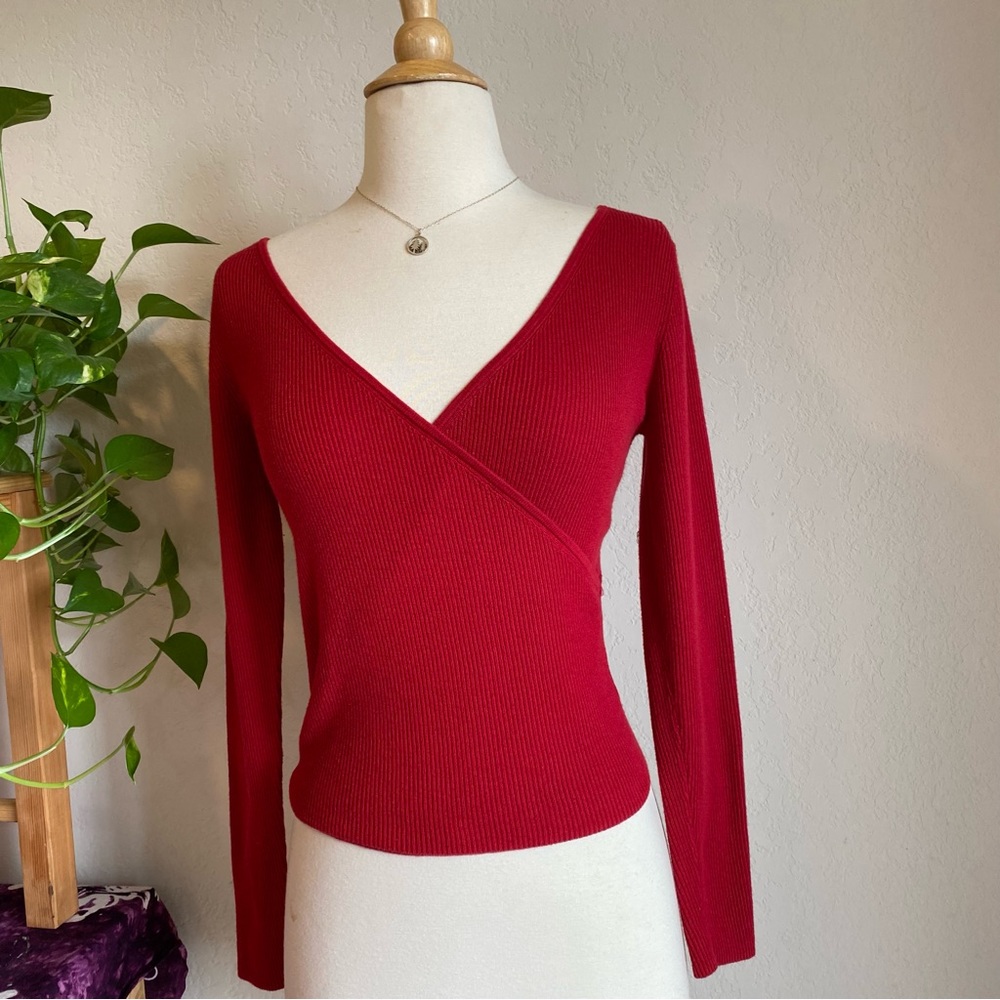 Leith Red Ribbed V neck long sleeve wrap top - Picture 3 of 14
